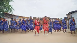 Rayvanny Ft Diamond Platnumz - Amaboko (Official Music Video)