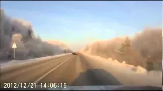 Подборка страшных аварий и ДТП №25 - Scariest Car Accidents +18 2014 NEW