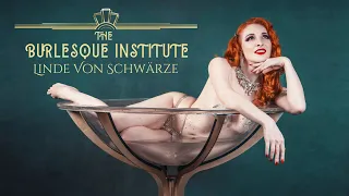 The Burlesque Institute: Kurzy burlesky v Praze