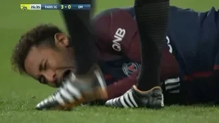 O momento da lesão de Neymar