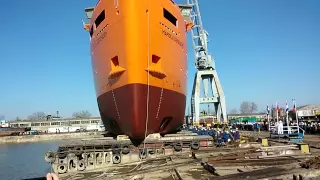 DAMEN SHIPYARDS launch 04.03.2015 - Mamola Defender