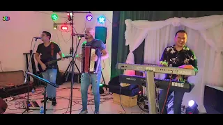 Show en vivo de Julio Da Rosa y si Grupo en Ideas Dulce parte 1