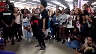 Les Twins / Larry killing the beat 🔥🔥🔥🔥🔥