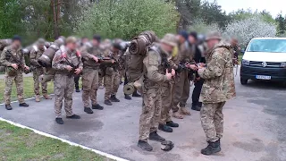 На Київщині відбувся випуск новопризначених бійців поліцейського спецпідрозділу КОРД