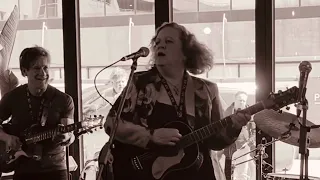 Kim Doolittle & The Doctors - ECMA Showcase- Natural Born Woman-(original song)