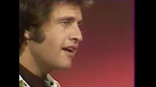 Joe Dassin - Can't Help But Wonder (1967)