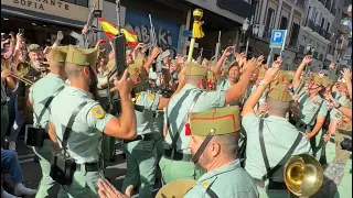 Legionarios celebrando el día de la hispanidad con la unidad de música de la brileg. Madrid 2023