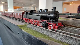 Mega Modelleisenbahn Ausstellung mit verschiedenen Anlagen und Dioramen Spur 1 & H0 Pirmasens
