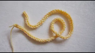 Как быстро связать шнур крючком. Завязки крючком.  Простой способ   Урок 248 Crochet cord, easy way