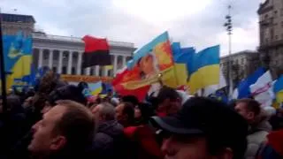 Євромайдан 1 12 2013   гімн України