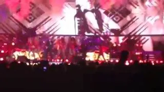 Fireball- Pitbull (Air Canada Centre)