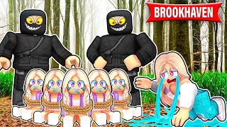 BANDYCI UWIĘZILI I ZWIĄZALI PIĘCIORACZKI na BROOKHAVEN RP w ROBLOX! 😳ZNALAZŁAM JE!