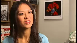 'Tiger Mother' Amy Chua speaks to Channel 4 News