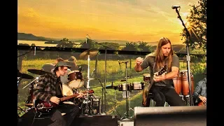 Lukas Nelson & Promise of the Real - Die Alone (Live at Farm Aid 2018)