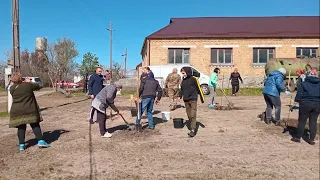 Разом до ПЕРЕМОГИ!11 04 2024 Фруктовий сад для наших захисників у с.Шандра