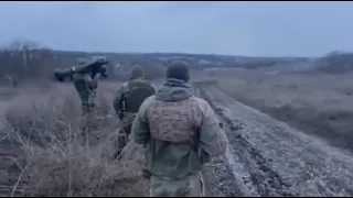 Rare footage of actual combat use of the FGM-148 Javelin anti-tank missile system by Ukrainian army.