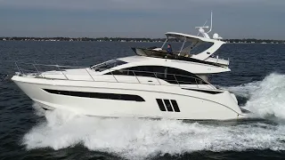 Check out the interior on this 2015 Sea Ray 510!