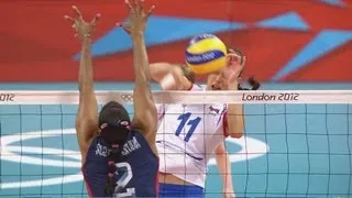 Women's Volleyball - USA v Serbia Pool B Match - London 2012 Olympics