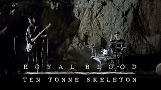 Royal Blood - Ten Tonne Skeleton (Official Video)