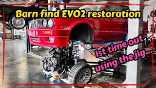 BMW E30 325is EVO2 - barn find restore