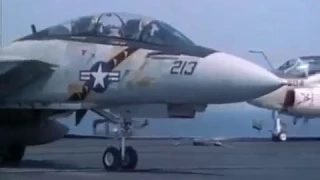 Dogfight: F-14 Tomcat vs MiG-23