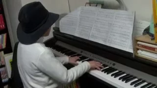 Queen - Teo Torriatte, Piano and Vocal/ 9 years old　クイーン - 手をとりあって　９歳 ピアノ弾き語り