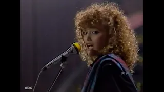 Flavia Fortunato - Casco Blu (Sanremo '83 - Serata finale)
