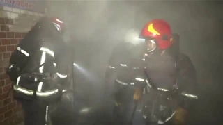 Хмельницькі вогнеборці ліквідували пожежу у нежитловому підвальному приміщені