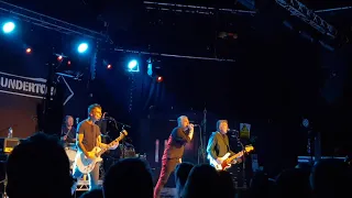 The Undertones- Dig Yourself Deep (Cambridge Junction 31/08/2019)