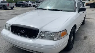 2007 and 2009 Ford Crown Victoria P71 walkaround