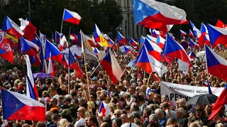 70.000 Tschechen protestieren gegen Russland-Sanktionen