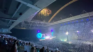 Biutyful + A Wave live in London 2022// Coldplay// Wembley Stadium