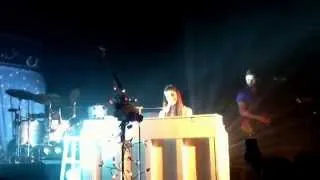 'Human' Christina Perri (live)