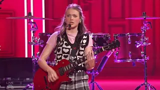Crowd Goes WILD For Multi-instrumentalist Mia Morris After She ROCKS The AGT LIVE Stage!