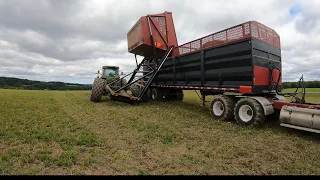 Mas Silage trailer damage