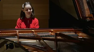 Alma Deutscher - The Chase - Piano Solo