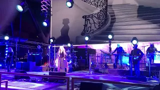 Stevie Nicks - Outside The Rain/Dreams - Red Rocks 5-11-2022