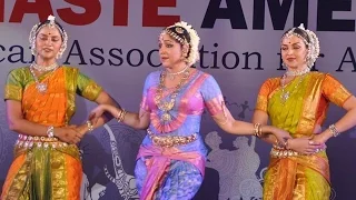 Hema Malini, Esha & Ahana Deol Perform at Namaste America