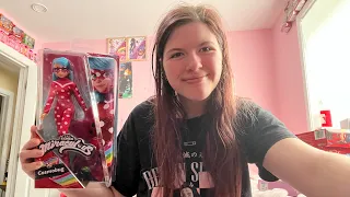 Miraculous ladybug Cosmobug doll opening and review 💖