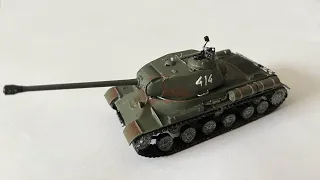 Zvezda IS-2 1/72 Scale Model - One of the Most Beautiful Tanks