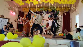 Mere bayanka Naam full on rowdy dance