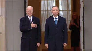 Ceremonia oficjalnego powitania Prezydenta Bidena przez Prezydenta Andrzeja Dudę.