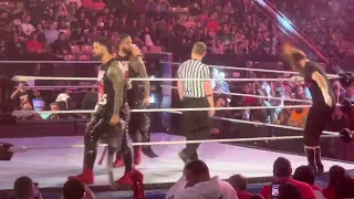 The Uso’s & Sami Zayn entrance live - SmackDown 10/7/2022