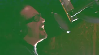 KORN- Oildale leave Me Alone (studio)