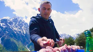 Meat Mountains and Wine - Outdoor ASMR cooking | GEORGY KAVKAZ