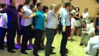 Flash mob I Gotta Feeling - Black Eyed Peas /  Mariage Emilie et Eric