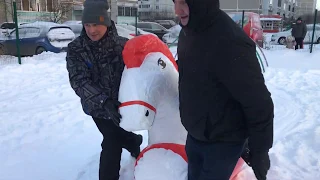 Детский новогодний праздник на улице