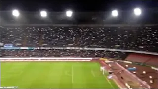 Stadio San Paolo Napoli Juventus Napul’e’ Saluto a Pino Daniele da brividi