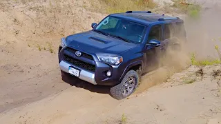 Крутая горка. 4RUNNER vs SUZUKI JIMNY vs NIVA. Оффроуд