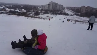 сбили паренька на ватрушке